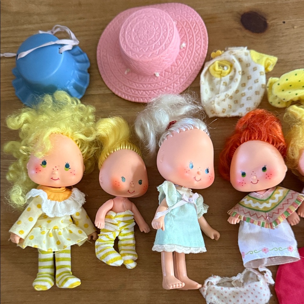 Adorable Doll Set with Outfits and Accessories